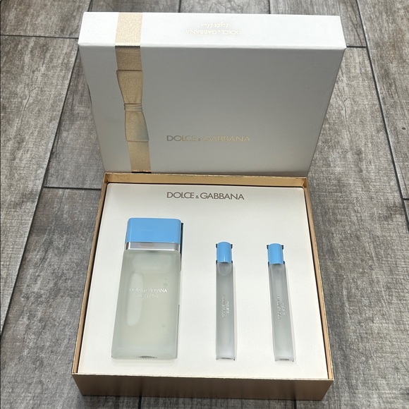 Dolce & Gabbana Other - Dolce & Gabbana Light Blue Beauty Set 2 Piece With Box - NWT